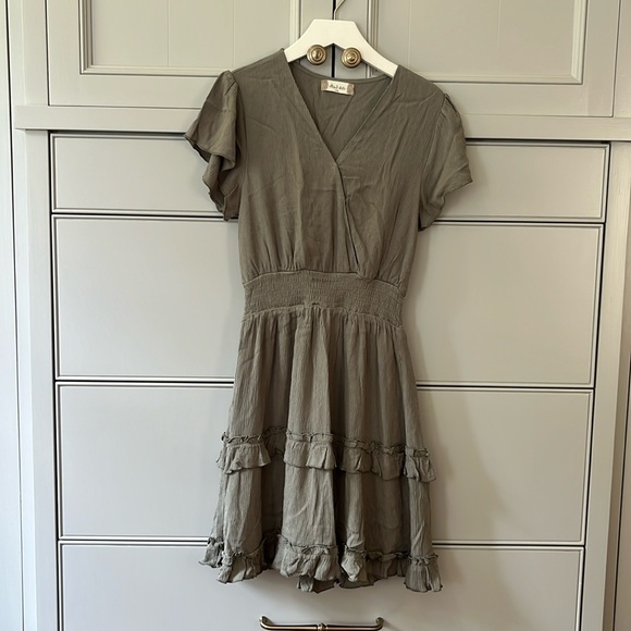 Altar'd State Dresses & Skirts - altar’d state green dress